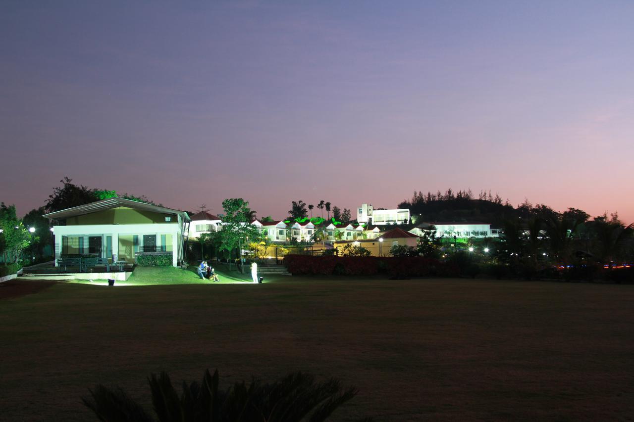 Savana Lake Resort Nashik Luaran gambar